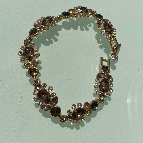 GIVENCHY stunning vintage crystal bracelet - Picture 6 of 12